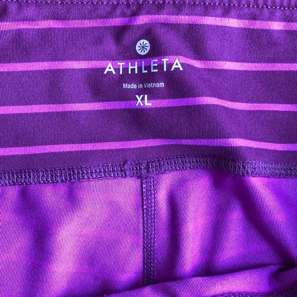 Athleta XL capris - Picture 2 of 8